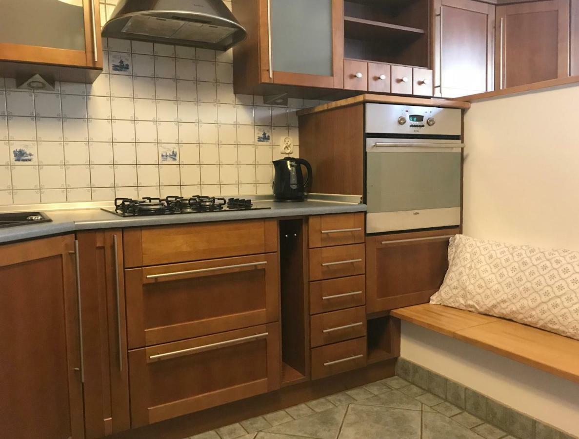 Apartament Ken 15 *